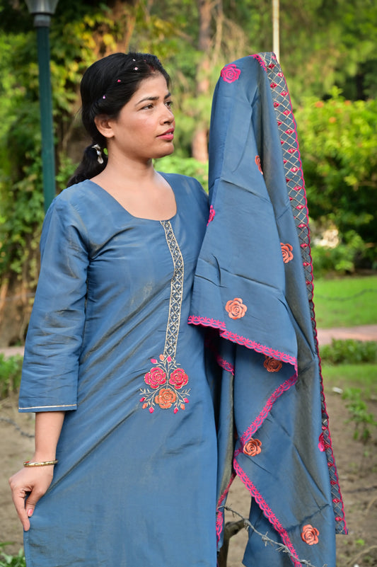 Close-up of embroidered details on Chanderi silk kurta and dupatta