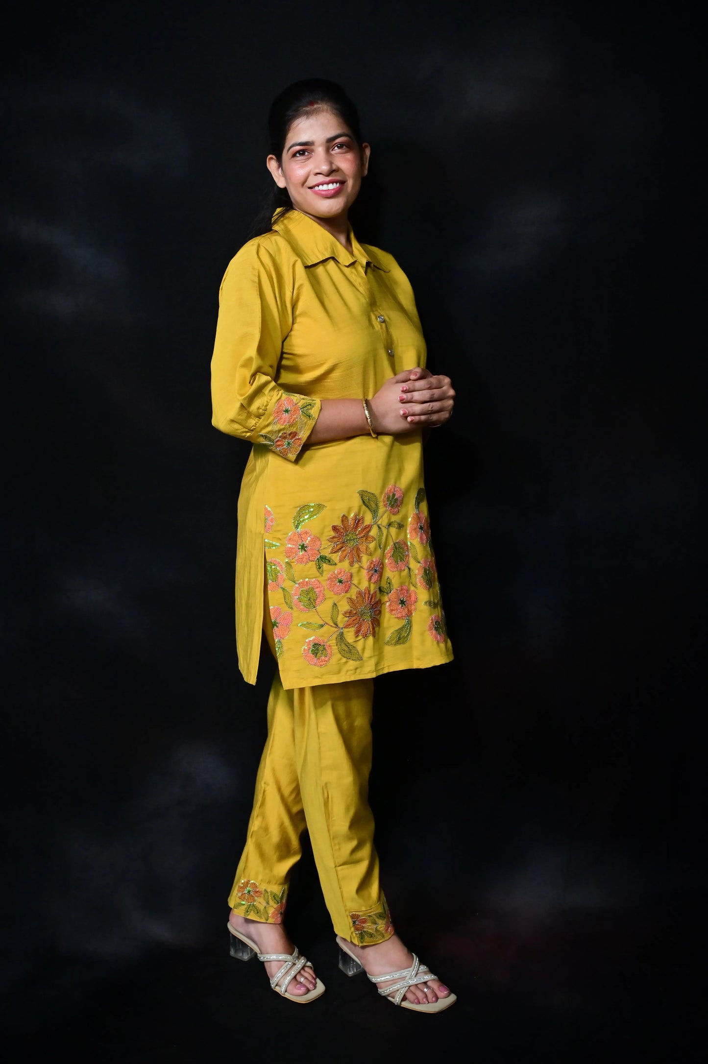 Mustard yellow muslin co-ord set with floral embroidery for women