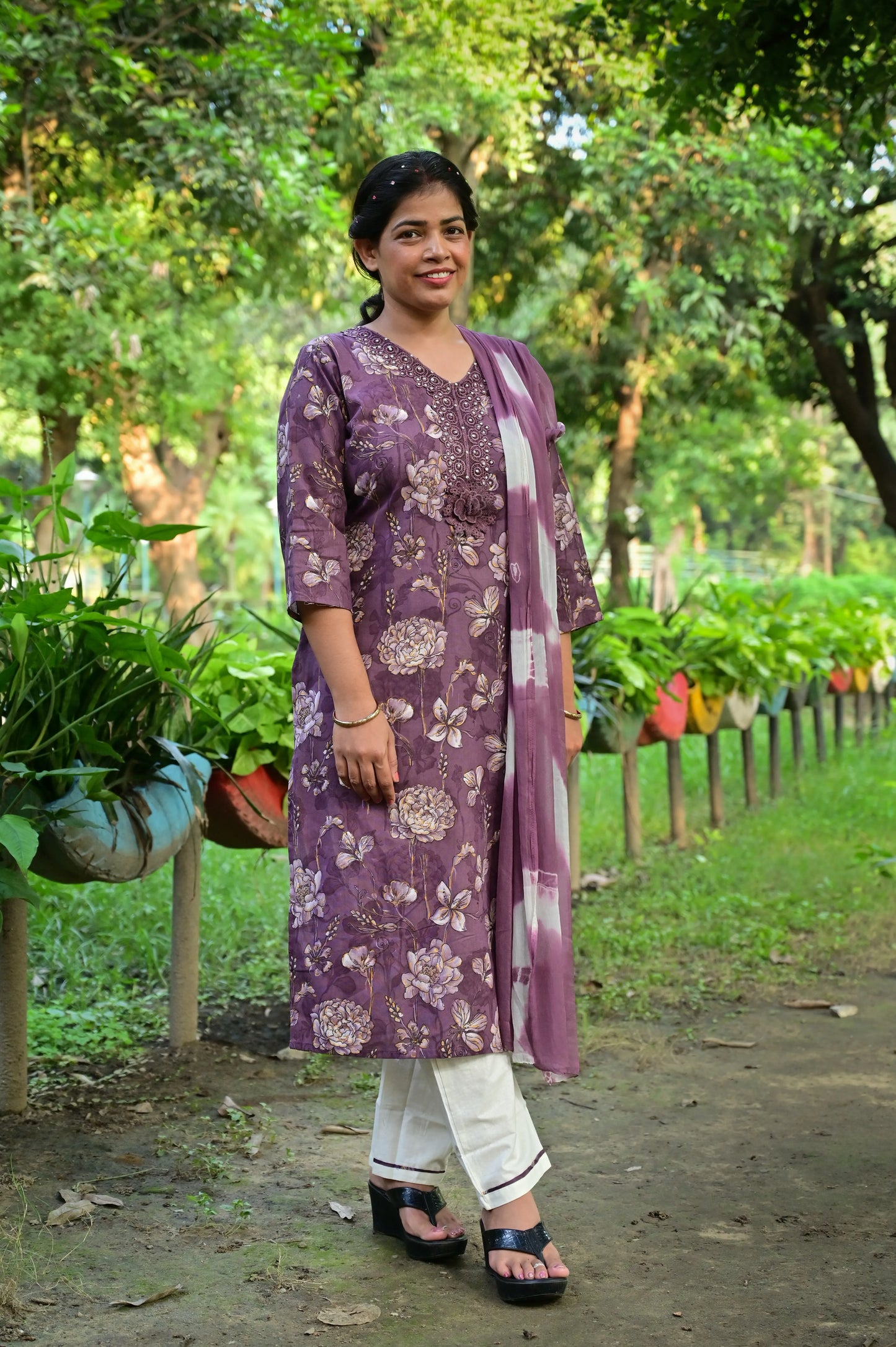 Plum purple floral printed cotton flex kurta set with embroidered detailing