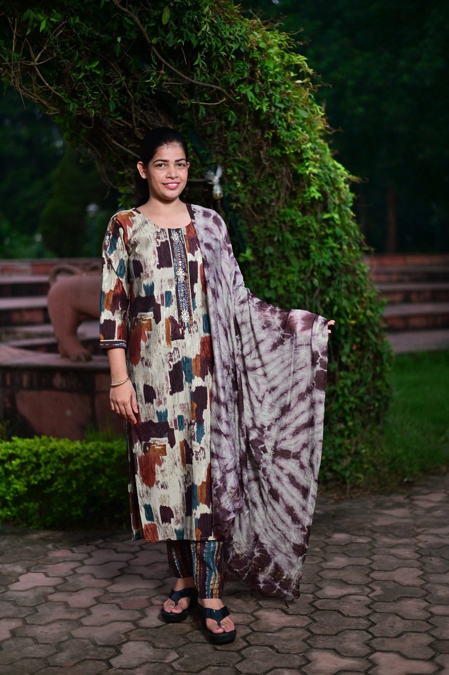 Women's abstract printed muslin kurta pant set with dupatta for festive wear