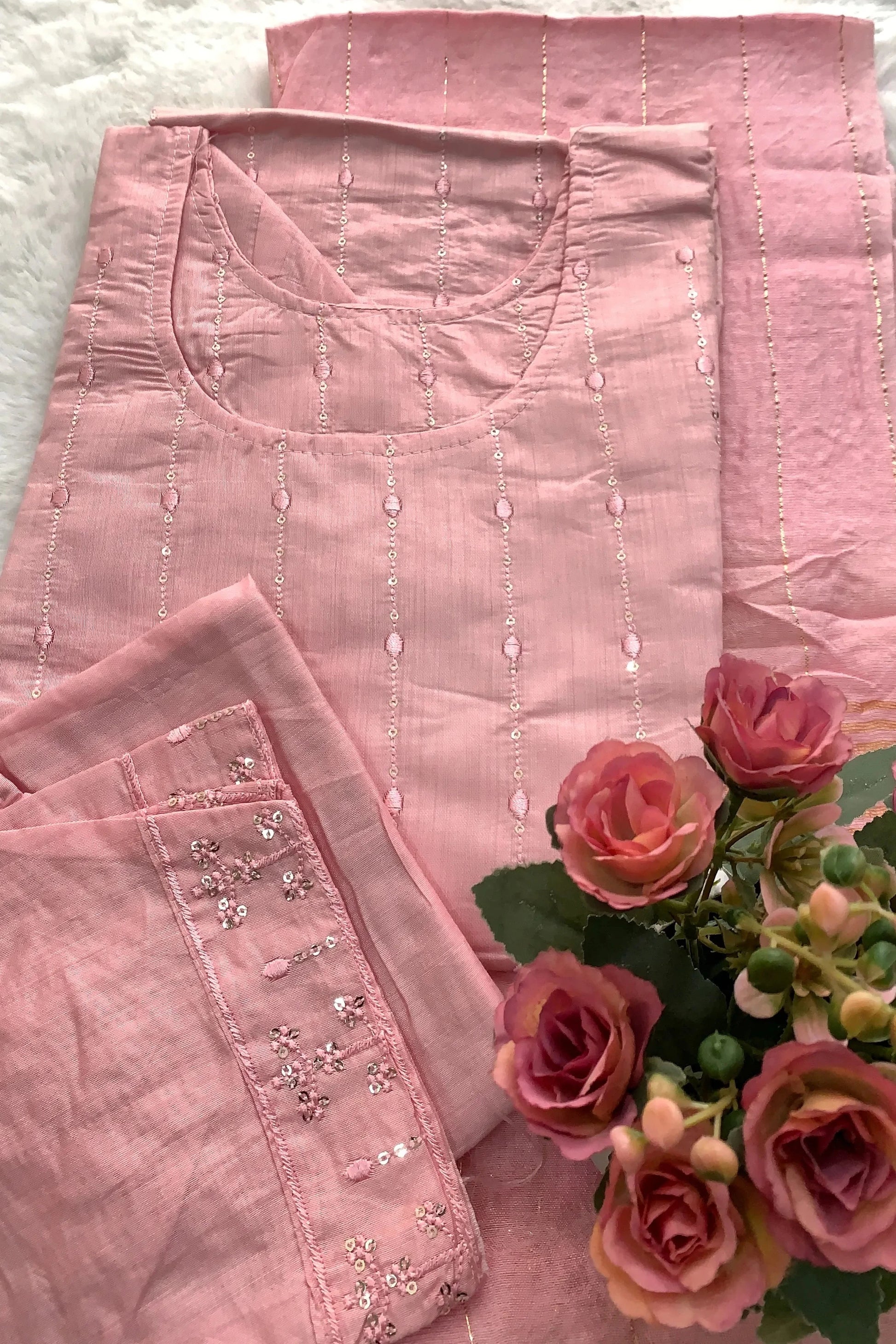 close up of Blush Blossom pink embroidered Chanderi kurta pant set